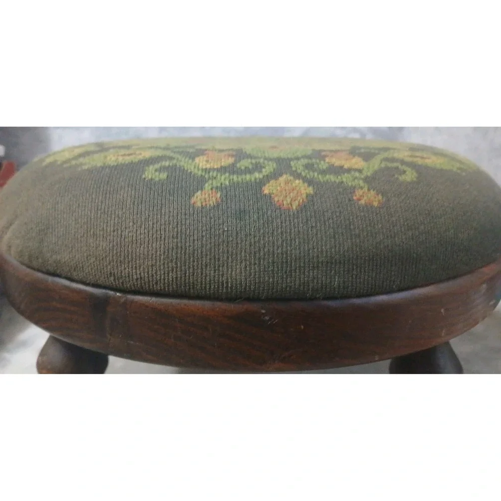 Vtg Ethan Allen Wood Footstool Turned Leg Original Needlework‎ Upholstery READ